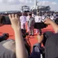Menteri Pertahanan (Menhan) Prabowo Subianto Menghadiri Upacara penyerahan dua kapal di Dermaga Madura, Koarmada II Ujung, Surabaya, Senin, 14 Agustus 2023. (Dok. Tim Media Prabowo Subianto)
