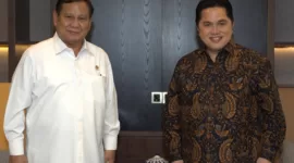 Ketua Umum Partai Gerindra, Prabowo Subianto dan Menteri BUMN Erick Thohir.  (Facbook.com/@Erick Thohir)