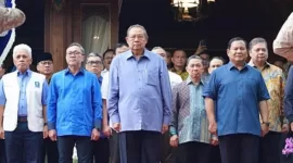 Keluarga besar Koalisi Indonesia Maju menerima Silahturahmi dari Presiden RI ke - 6 Susilo Bambang Yudhoyono bersama Agus Harimurti Yudhoyono. (Facbook.com/@Airlangga Hartarto)