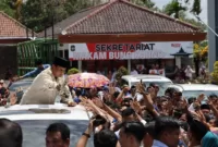 Calon Presiden Nomor Urut 2, Prabowo Subianto melakukan Ziarah ke Makam Bapak Proklamator Ir. Soekarno yang terletak di Blitar, Jawa Timur. (Dok. Tim Media Prabowo-Gibran)